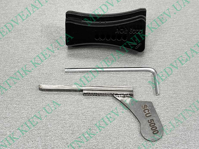 AGB SCUDO 5000, 500 S, U-TECH TOPOLINO DECODER (Италия) MEDVEJATNIK 3