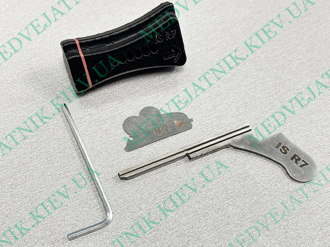 ISEO R7 & R700 TOPOLINO DECODER (Италия) MEDVEJATNIK 3