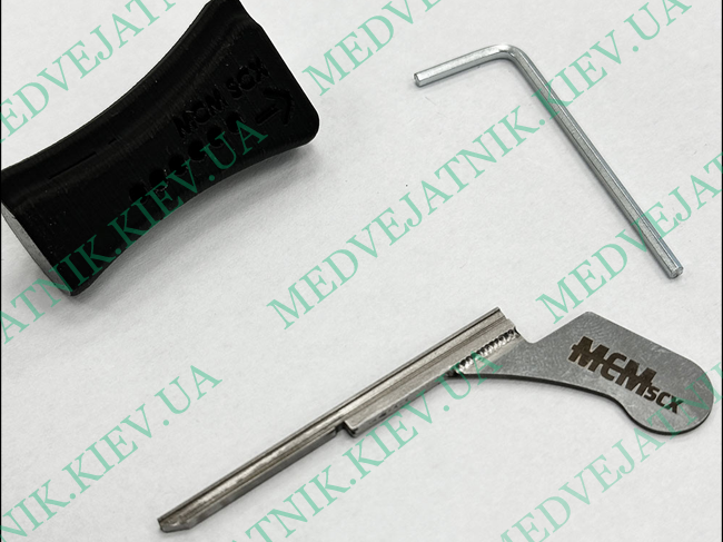 MCM SCX PLUS TOPOLINO DECODER (Испания) MEDVEJATNIK 2