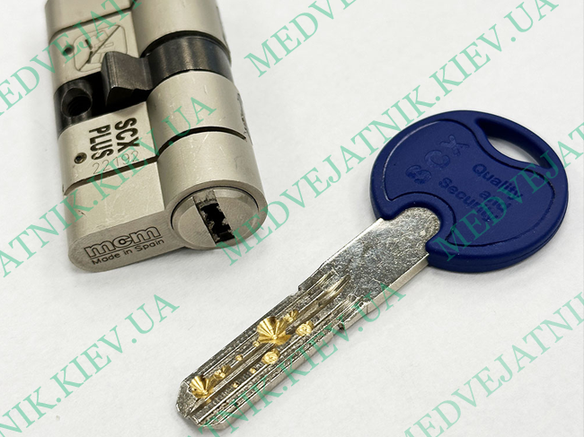 MCM SCX PLUS TOPOLINO DECODER (Испания) MEDVEJATNIK 3