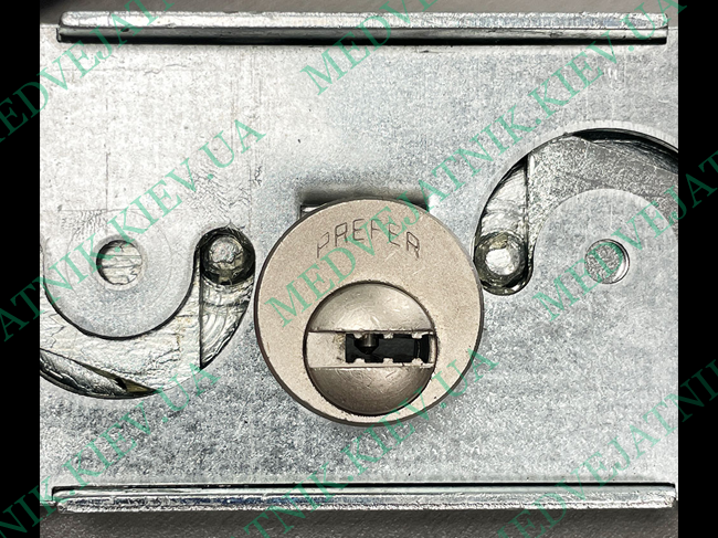 PREFER SERRANDA (ROLLING SHUTTER ) Topolino Decoder (Испания) MEDVEJATNIK 3